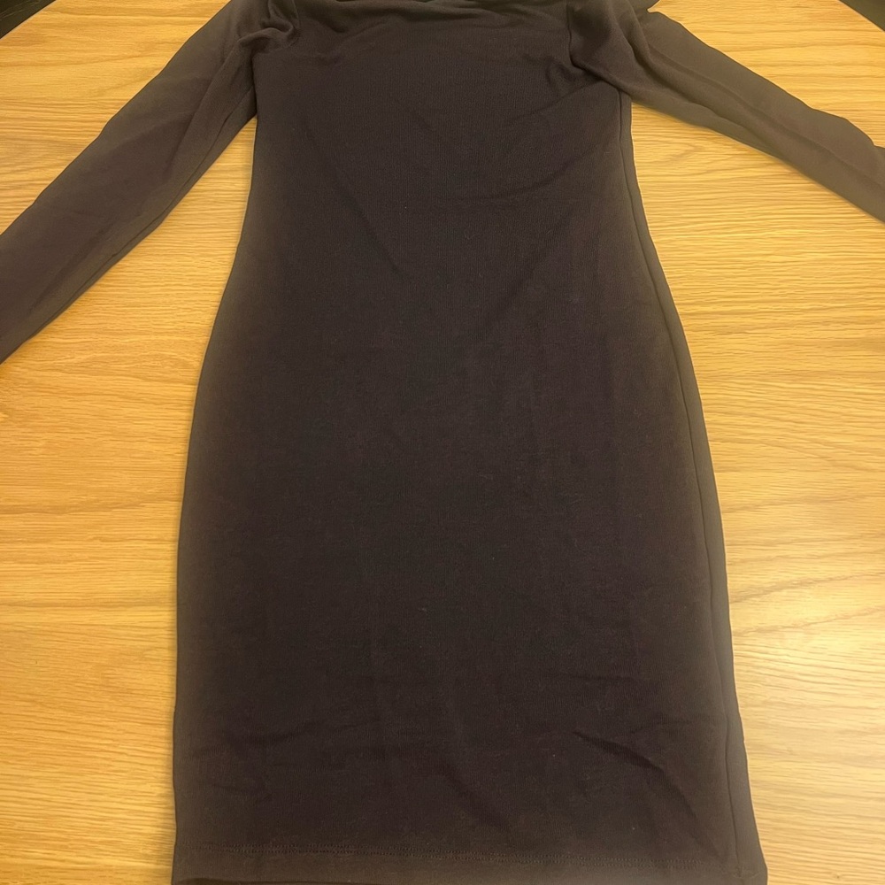 French Connection NWOT - XS - Long Sleeve Dress - Deep Eggplant